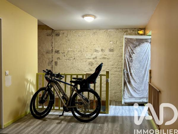 Immeuble à vendre 360 m² Baignes-Sainte-Radegonde