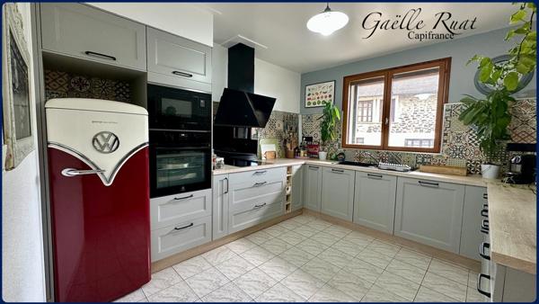 Maison familiale 4 chambres avec jardin et garage à Saillagouse – Cerdagne