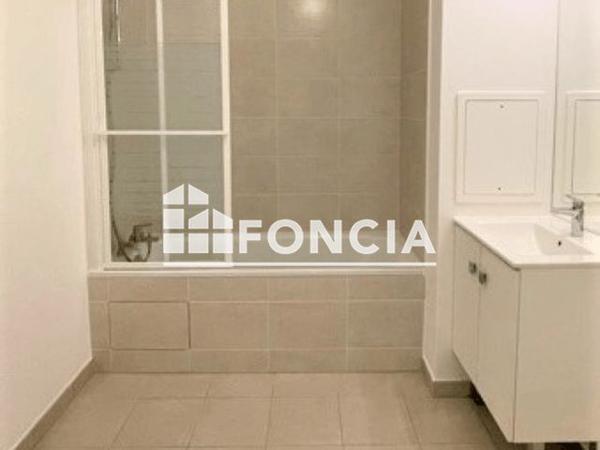 Location Appartement 3 pièces 61.3 m² - 54 AVENUE DE MEAUX Melun 77000