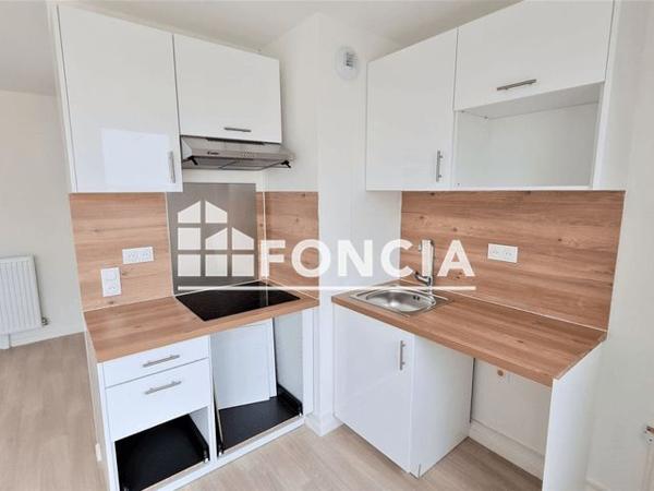 Location Appartement 3 pièces 61.3 m² - 54 AVENUE DE MEAUX Melun 77000