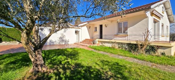 🏡 Maison de plain-pied 88 m² – 2 chambres (+ possibilité 3ème) – Quartier calme – Jardin clôturé – Garage fermé PAU (64)