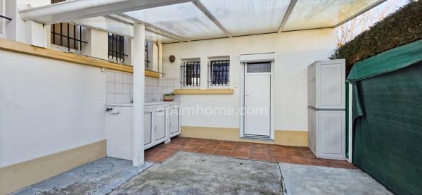🏡 Maison de plain-pied 88 m² – 2 chambres (+ possibilité 3ème) – Quartier calme – Jardin clôturé – Garage fermé PAU (64)