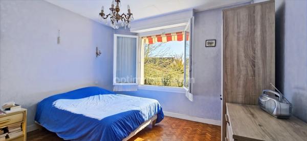 🏡 Maison de plain-pied 88 m² – 2 chambres (+ possibilité 3ème) – Quartier calme – Jardin clôturé – Garage fermé PAU (64)