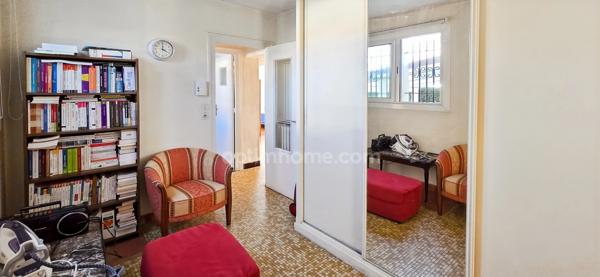🏡 Maison de plain-pied 88 m² – 2 chambres (+ possibilité 3ème) – Quartier calme – Jardin clôturé – Garage fermé PAU (64)