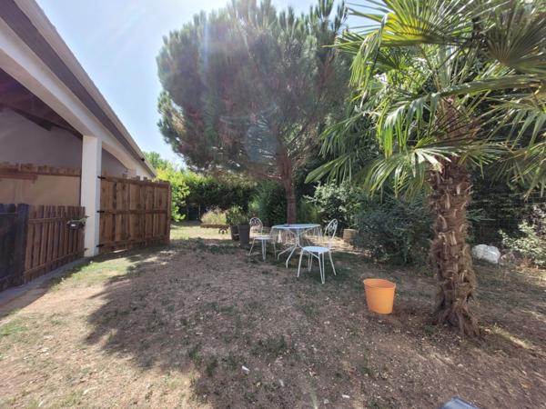 Maison à vendre 6 pièces PUY DU LAC (17)