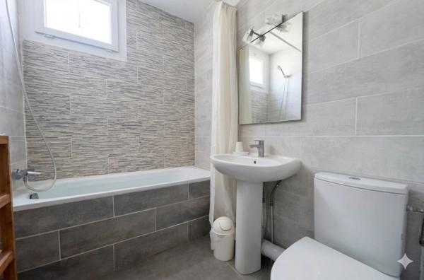 SEIGNOSSE (40150) – Appartement 3 pièces - Terrasse et parking – Entre océan, lac et golf