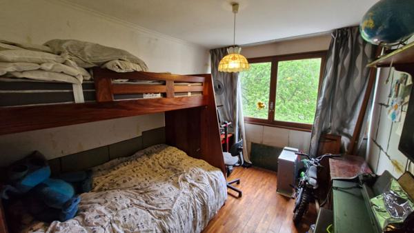 Appartement Fontenay Le Fleury 5 pièce(s) 98 m2