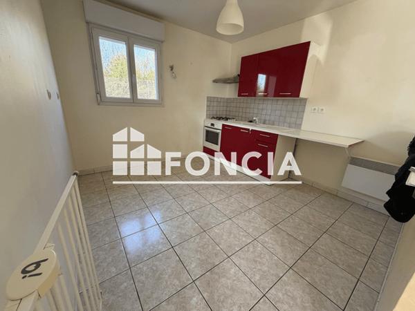 Location Maison 4 pièces 77 m² - 4 ALLEE DE LA PISCINE Montval Sur Loir 72500