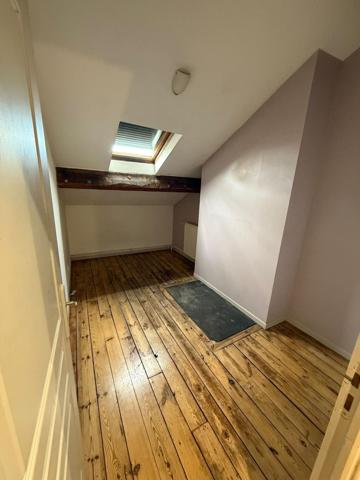 Appartement à SAINT-ETIENNE, 42000 - 4 pièces 102m²