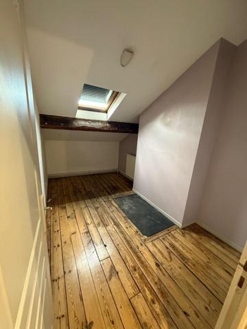 Appartement à SAINT-ETIENNE, 42000 - 4 pièces 102m²