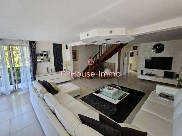 Maison à vendre 6 pièces de 180 m²
