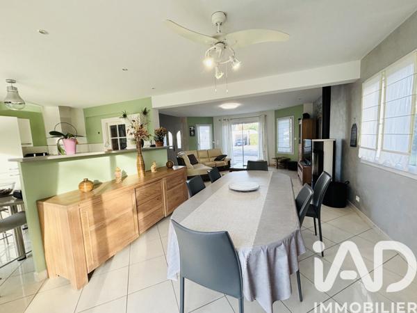 Maison à vendre 7 pièces 179 m² Cholet