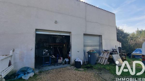 Maison à vendre 6 pièces 198 m² Pourrières