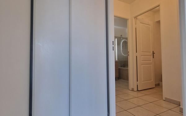 Appartement à vendre    2 pièces • 43,25 m2 Vaires-sur-Marne