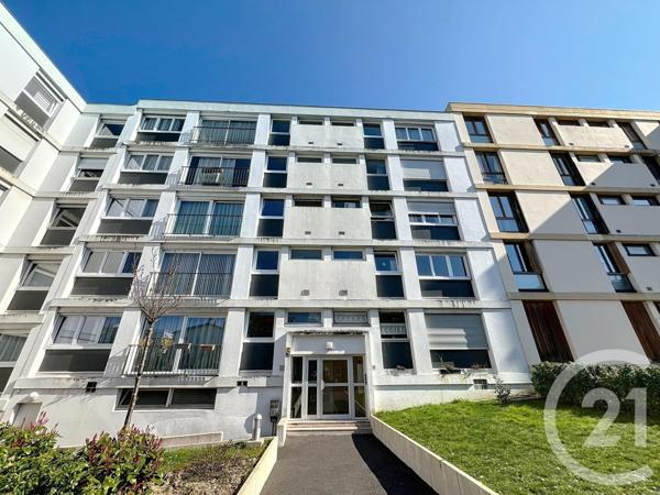 Appartement F5 à vendre  5 pièces - 92,17 m2 GARCHES - 92