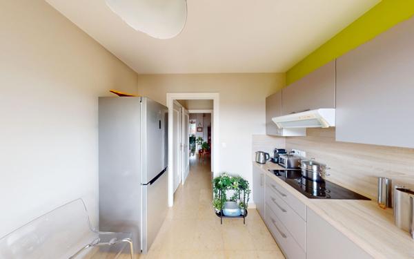 Appartement à vendre    2 pièces • 60,56 m2 Saint-Étienne