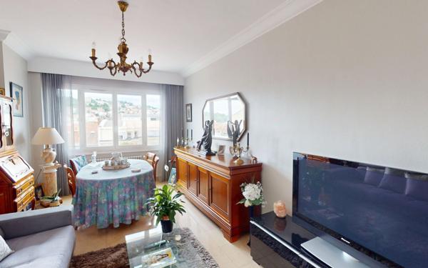 Appartement à vendre    2 pièces • 60,56 m2 Saint-Étienne