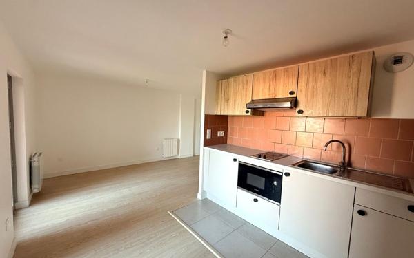 Appartement à louer    1 pièce •  Armentières