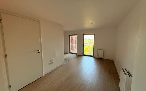 Appartement à louer    1 pièce •  Armentières