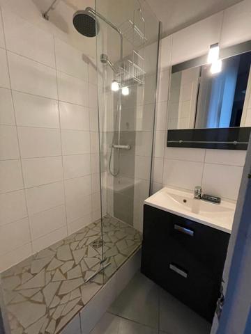 Location appartement Saint-Étienne - 2 pièce(s) - 60 m² - 560 € / mois