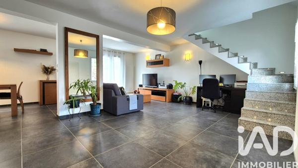 Maison à vendre 5 pièces 102 m² Roissy-en-Brie