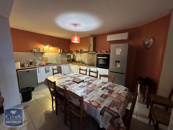 Maison à louer 5 pièces 180m²