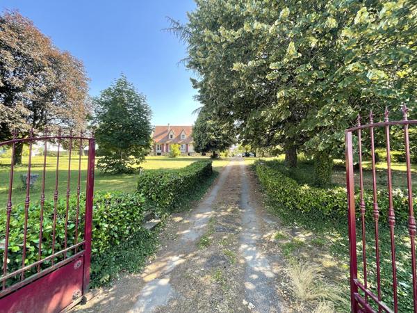 Grande maison sans vis à vis à 2 min de tout.