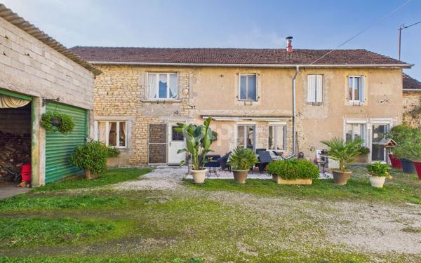 Maison à vendre    5 pièces •  Fouvent-Saint-Andoche