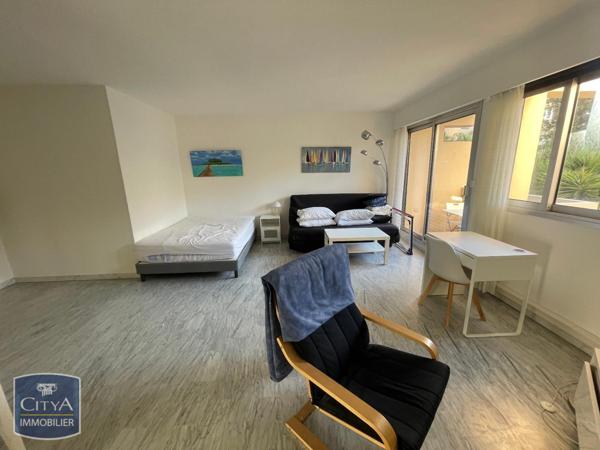 Appartement à louer 1 pièce 41.11m²