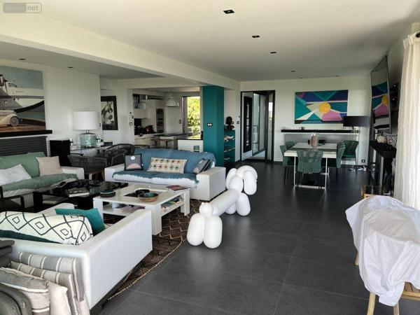 Maison à vendre à Lège-Cap-Ferret en Gironde (33950), ref : 147/768   
L'HERBE