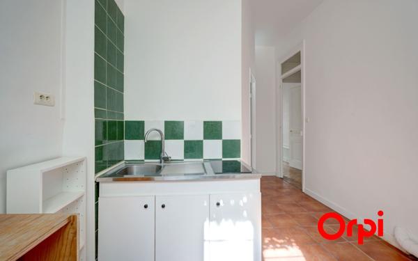 Appartement à vendre    2 pièces • 66 m2 Lyon 2