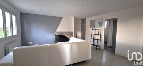 Maison traditionnelle 6 pièces de 179 m² à Romagné (35133)