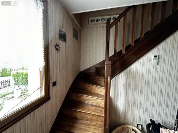 Pavillon à vendre à Saint-Julien-du-Sault dans l'Yonne (89330), ref : Succ. DELBERGUE