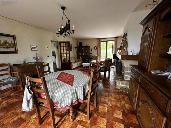 Pavillon à vendre à Saint-Julien-du-Sault dans l'Yonne (89330), ref : Succ. DELBERGUE