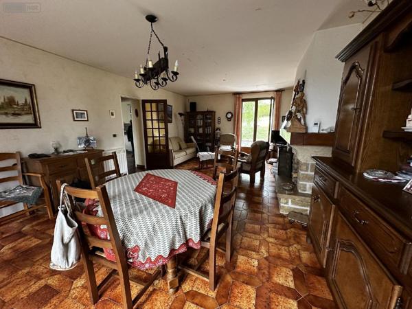 Pavillon à vendre à Saint-Julien-du-Sault dans l'Yonne (89330), ref : Succ. DELBERGUE