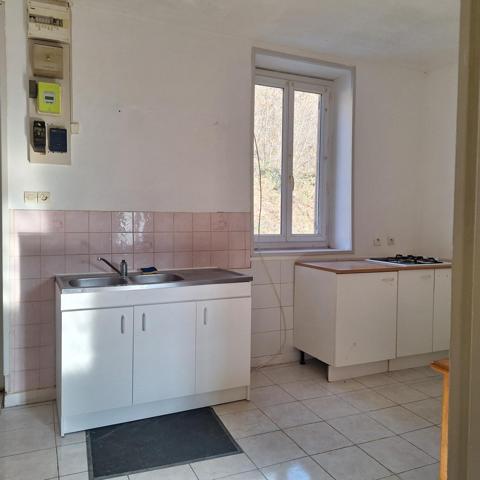 Immeuble composé de 4 appartements