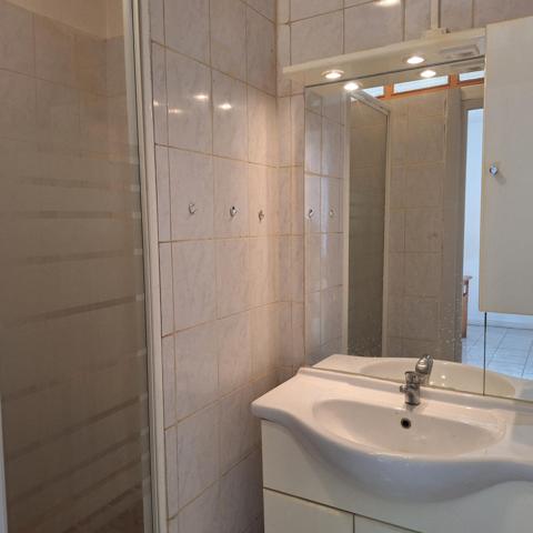 Immeuble composé de 4 appartements