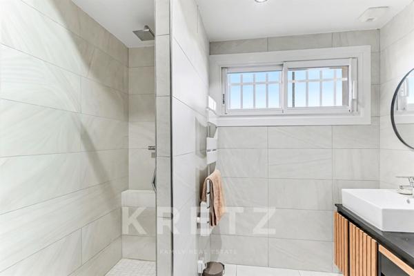 Maison d’architecte 220m2, terrain 1100m2, aux portes de Toulouse