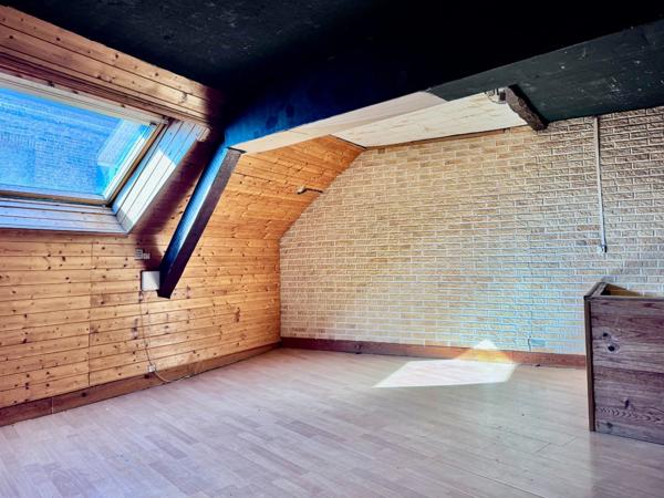 ST OMER Maison a rénover 100 M2