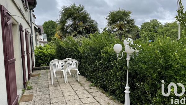 Maison 7 pièces de 150 m² à Bry-sur-Marne (94360)