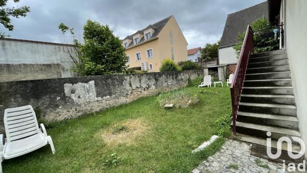 Maison 7 pièces de 150 m² à Bry-sur-Marne (94360)