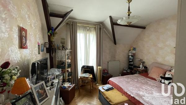 Maison 7 pièces de 150 m² à Bry-sur-Marne (94360)