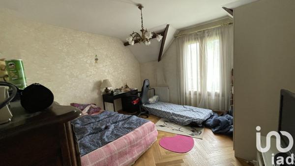 Maison 7 pièces de 150 m² à Bry-sur-Marne (94360)