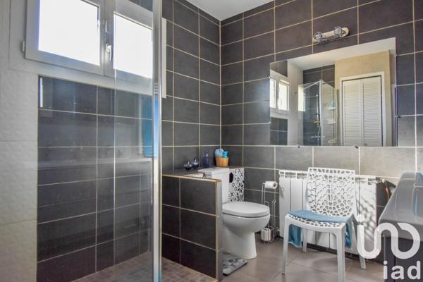 Maison à vendre 5 pièces 120 m² Aubagne