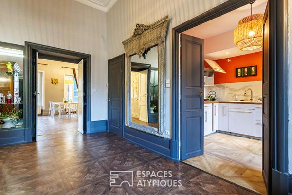 Hôtel particulier avec piscine et 4 appartements indépendants à Montélimar