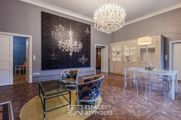 Hôtel particulier avec piscine et 4 appartements indépendants à Montélimar