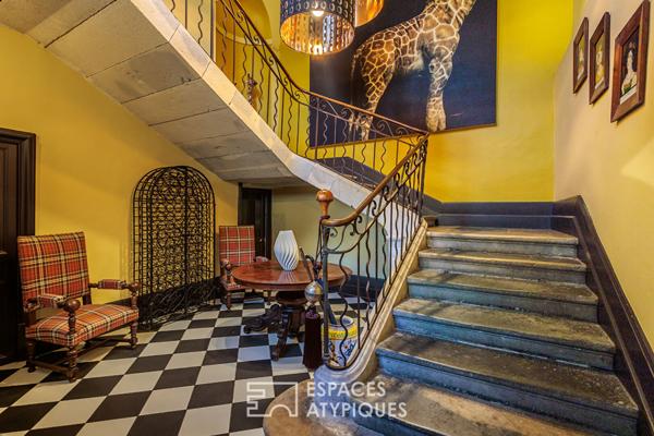 Hôtel particulier avec piscine et 4 appartements indépendants à Montélimar