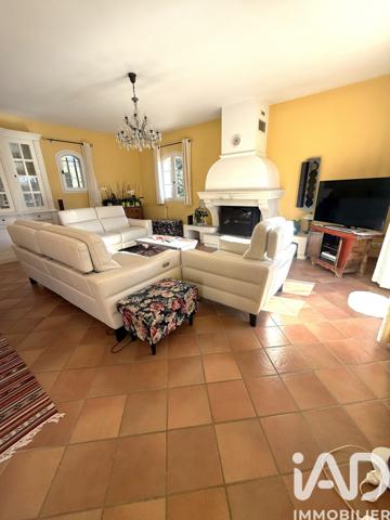Maison à vendre 7 pièces 180 m² Flassans-sur-Issole