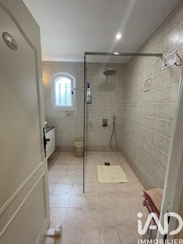 Maison à vendre 7 pièces 180 m² Flassans-sur-Issole