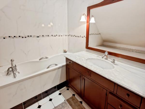 TREMBLAY LES VILLAGES